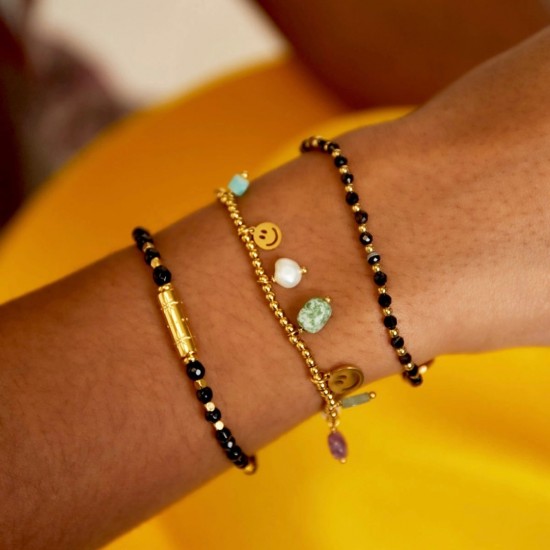 Beaded bracelet black and gold