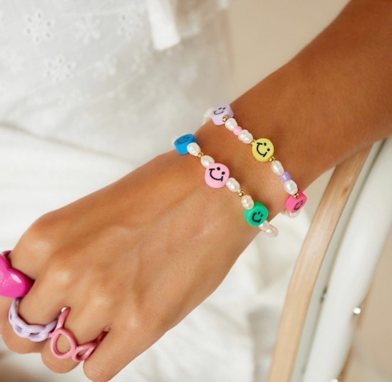 Bracelet smiley face and pearls