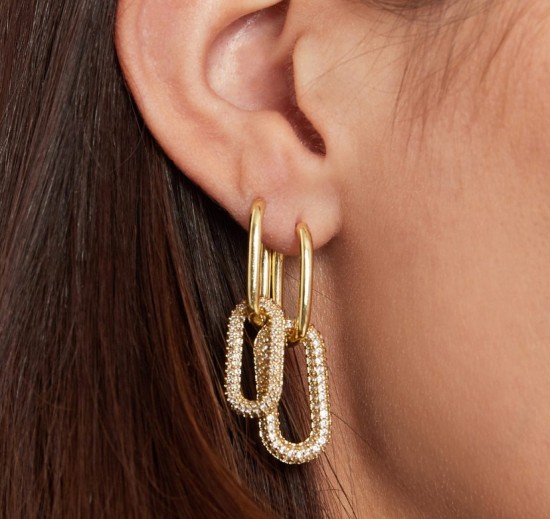 Earrings with zirconia stones gold