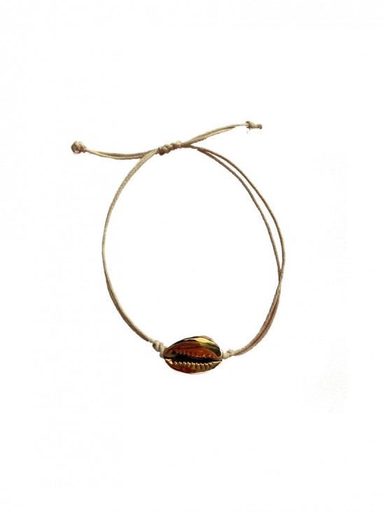 White bracelet with shell