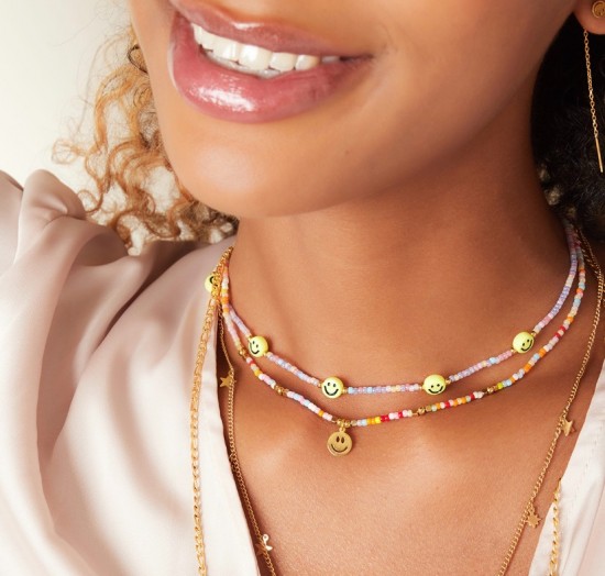 Beaded necklace with smileys