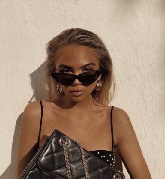 Cat eye sunglasses black