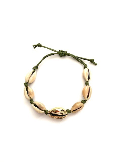 Shell bracelet with one gold or silver shell